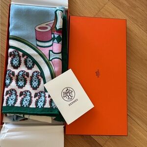 Hermes Shawl. Cashmere/ Silk. Excellent condition